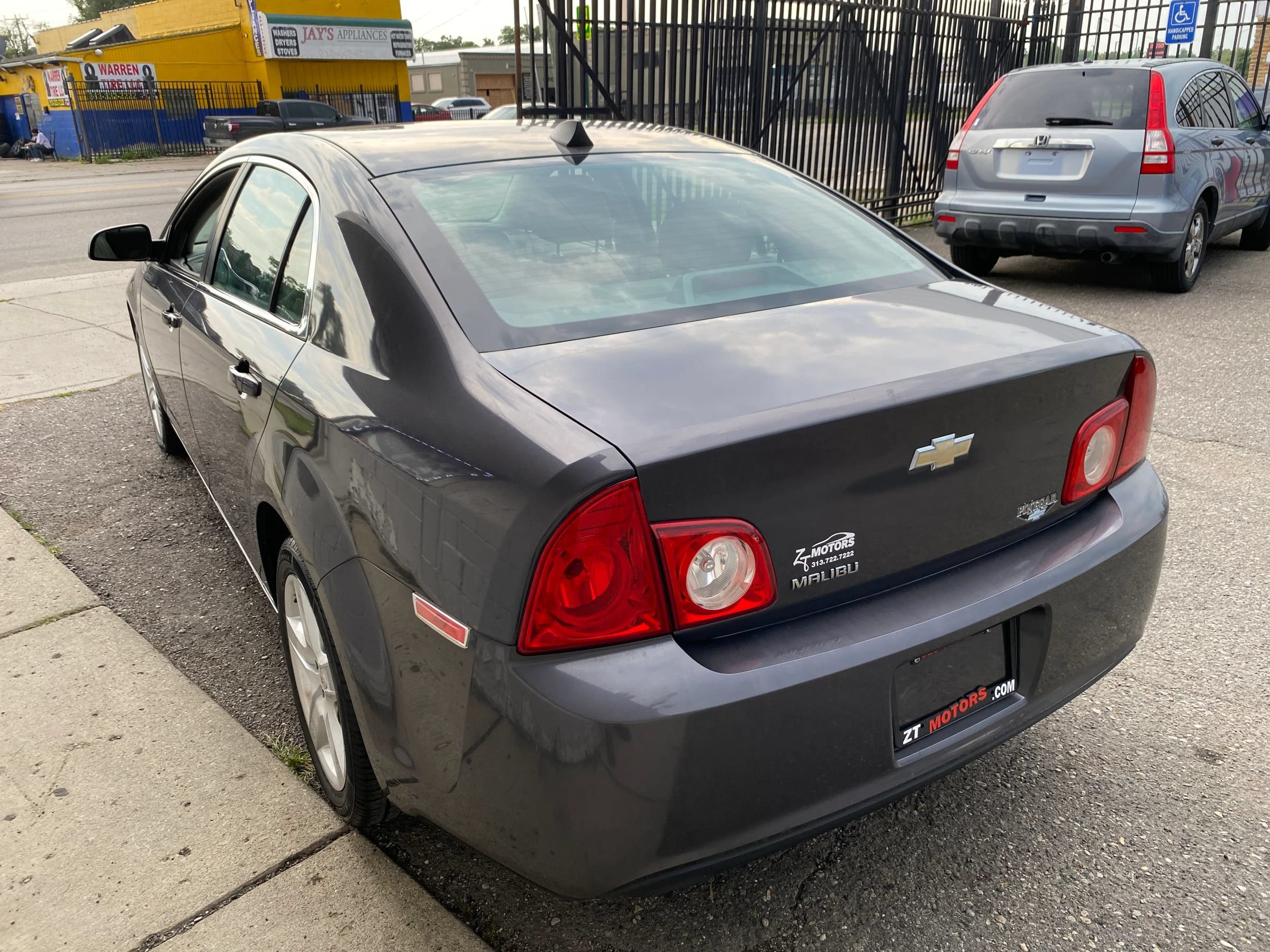 Used 2012 Chevrolet Malibu LS FWD image 2