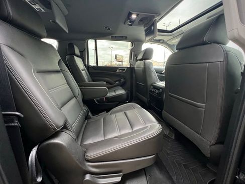 Used 2019 GMC Yukon XL Denali w/ Denali Ultimate Package image 30