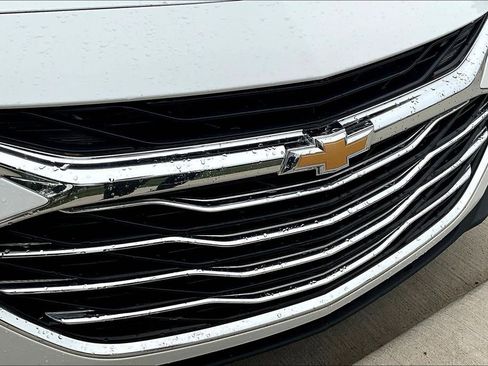 Used 2024 Chevrolet Malibu LT FWD image 31