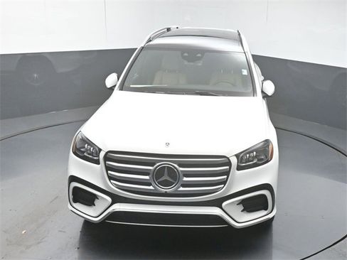 New 2026 Mercedes-Benz GLS 450 4MATIC image 44