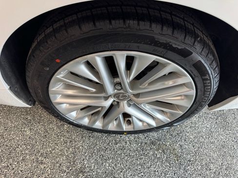 Used 2015 Lexus ES 350 w/ Luxury Package image 14