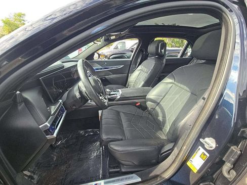 Used 2024 BMW 740i RWD image 4