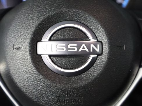 Used 2025 Nissan Leaf S FWD image 33