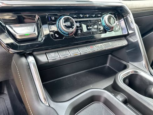New 2026 GMC Sierra 2500 Denali Ultimate AWD/4WD image 26