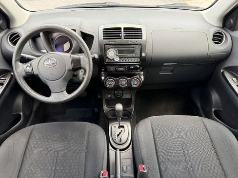 Used 2010 Scion xD FWD image 8