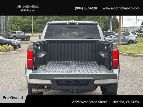 Used 2024 Toyota Tacoma TRD Off-Road w/ TRD Off Road Premium Package AWD/4WD image 25