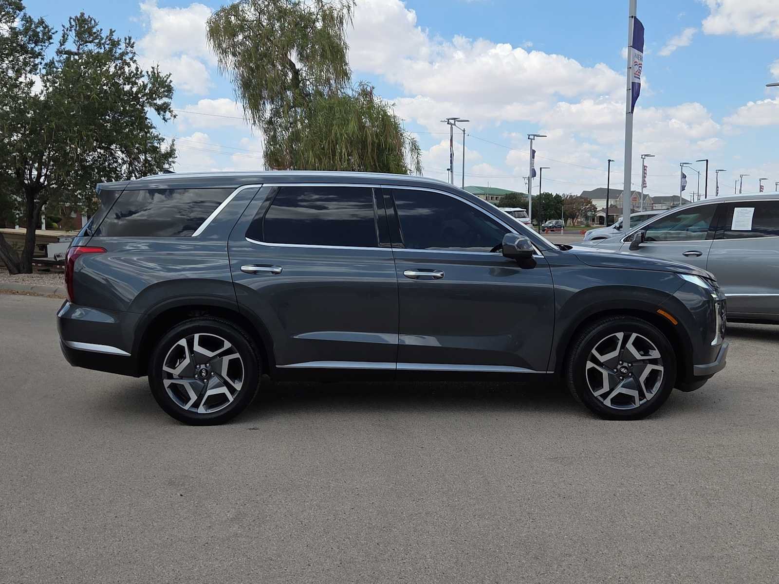 Used 2025 Hyundai Palisade SEL AWD/4WD image 9