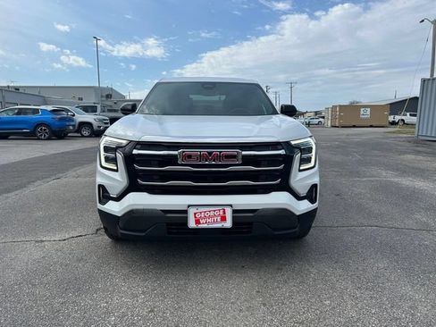 Used 2025 GMC Terrain Elevation AWD/4WD image 9
