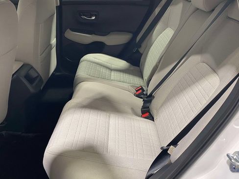 New 2027 Honda HR-V LX image 12