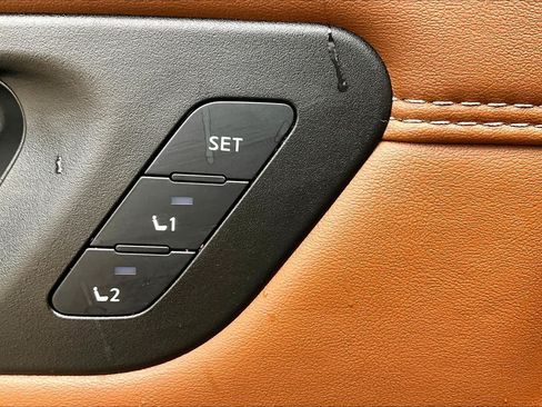 Used 2025 Nissan Pathfinder Platinum w/ Cargo Package FWD image 34