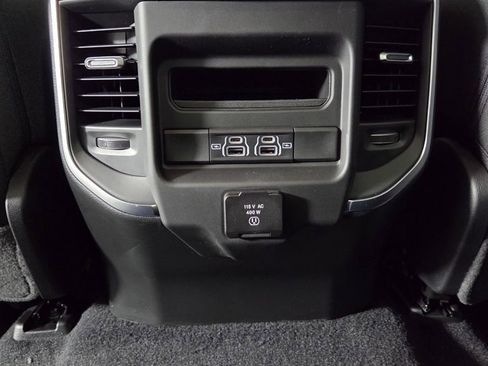 New 2026 RAM 1500 Big Horn AWD/4WD image 29