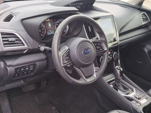 Used 2024 Subaru Forester Touring AWD/4WD image 2