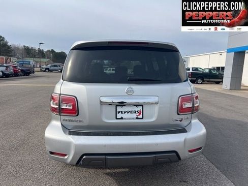 Used 2020 Nissan Armada SL image 5