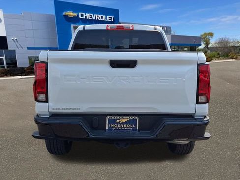 Used 2025 Chevrolet Colorado W/T RWD image 24
