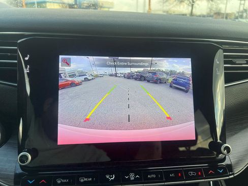 Used 2024 Jeep Wagoneer L Series II image 55