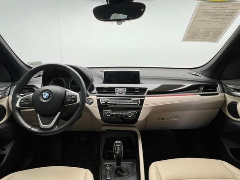 Used 2021 BMW X1 sDrive28i w/ Premium Package image 10