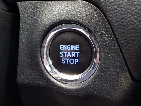 Certified 2022 Toyota RAV4 XLE image 25