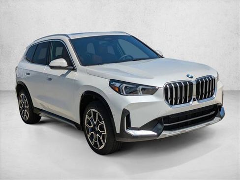 Used 2026 BMW X1 xDrive28i w/ Technology Package image 7