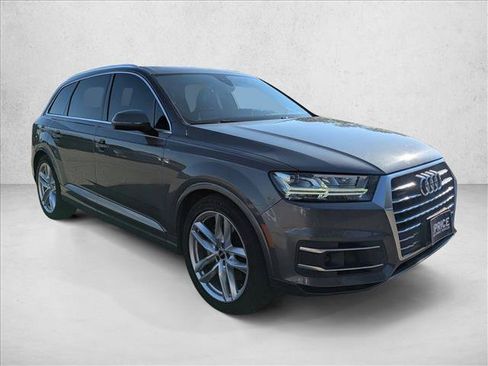 Used 2018 Audi Q7 3.0T Prestige w/ Prestige Package AWD/4WD image 3