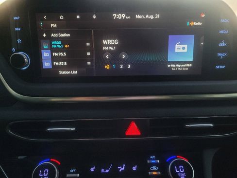 Used 2023 Hyundai Sonata SEL FWD image 25