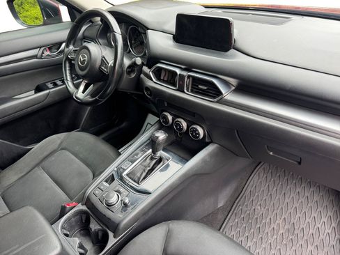 Used 2019 MAZDA CX-5 Sport FWD image 4