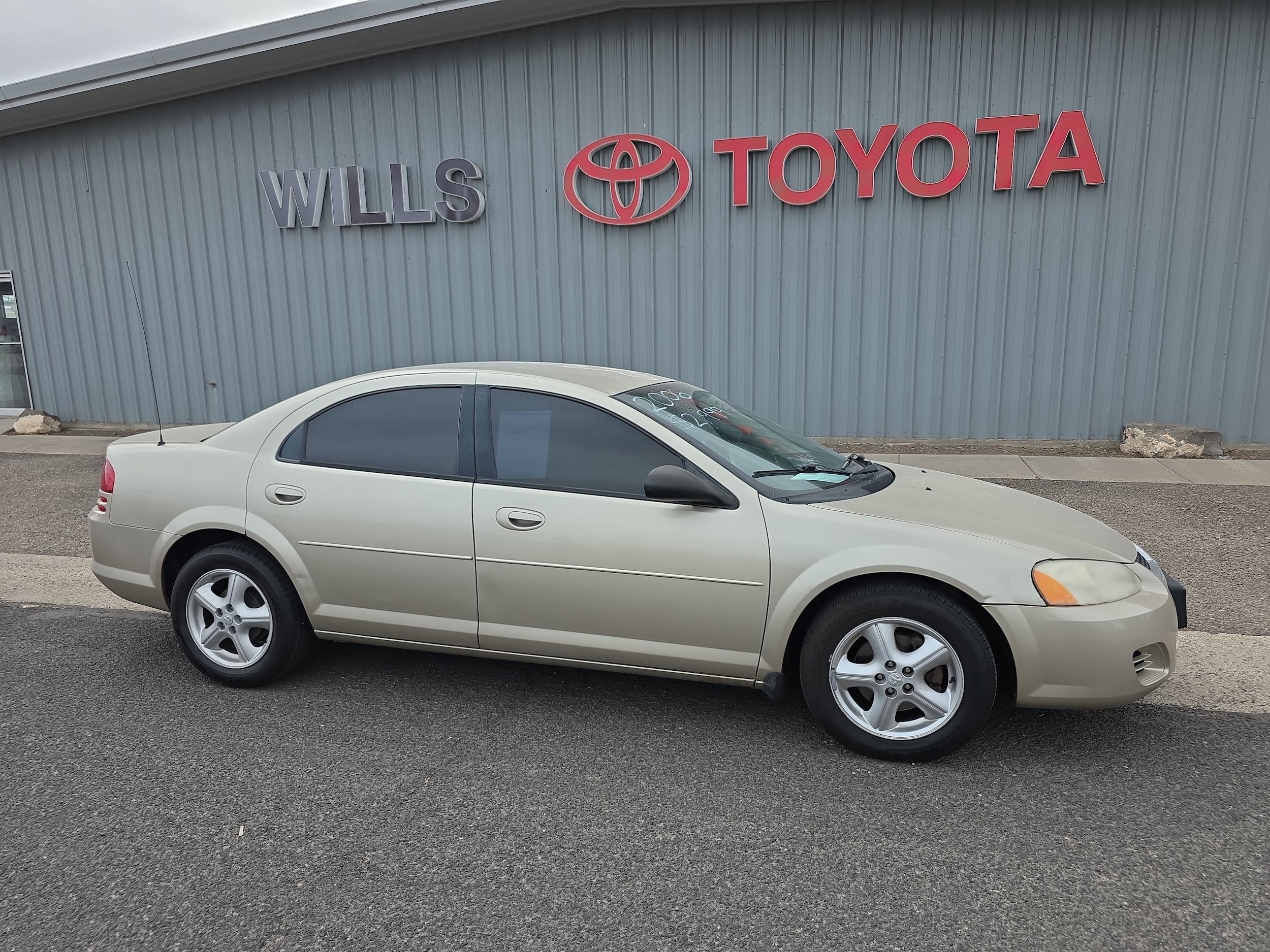 Used 2006 Dodge Stratus SXT FWD image 1