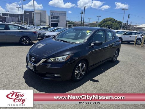 Certified 2020 Nissan Leaf SV w/ SV Technology Package image 1