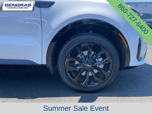 Used 2023 Kia Sorento SX AWD/4WD image 8