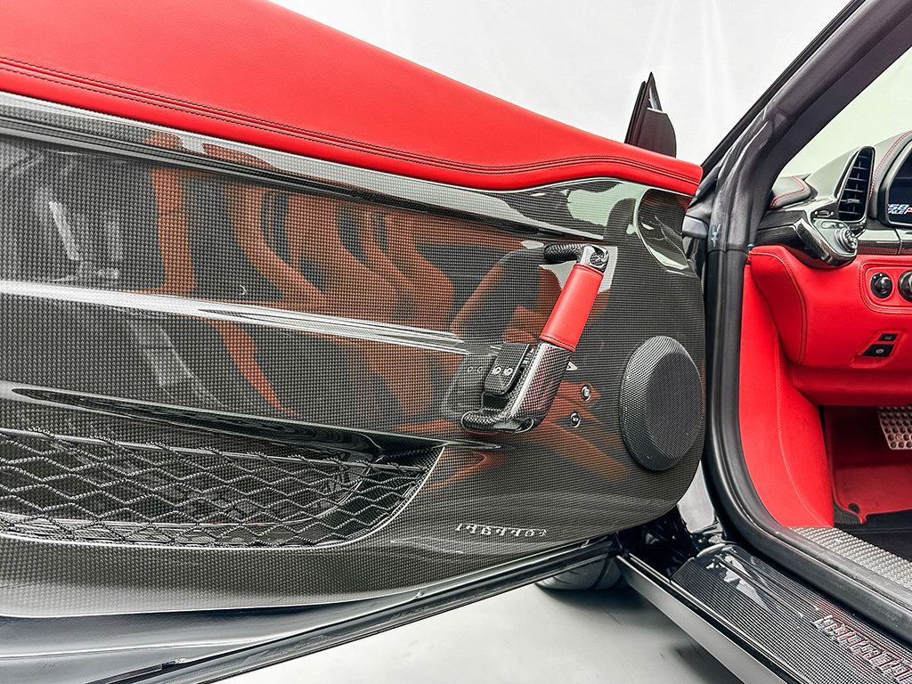 Certified 2015 Ferrari 458 Speciale A RWD image 20