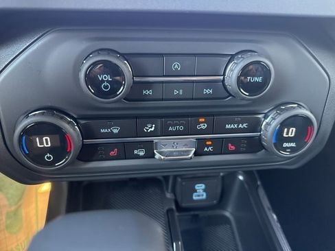 New 2025 Ford Bronco Big Bend image 23