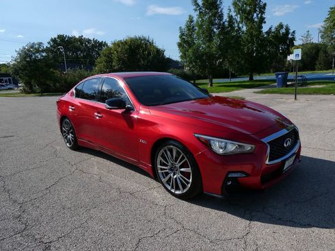 Used 2019 INFINITI Q50 Red Sport 400 w/ Sensory Package AWD/4WD image 3