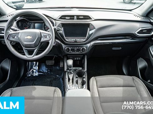 Used 2021 Chevrolet TrailBlazer LT w/ Convenience Package image 28