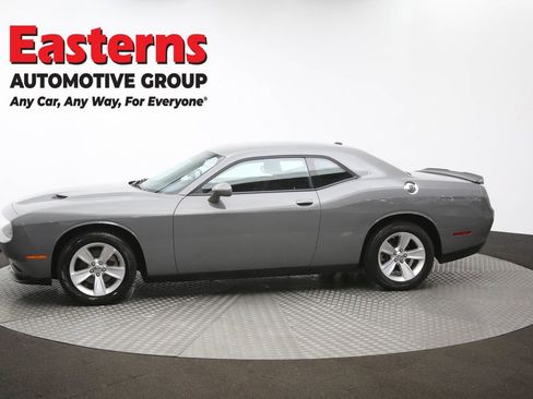Used 2023 Dodge Challenger SXT image 58