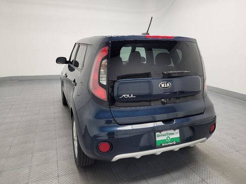 Used 2018 Kia Soul + FWD image 6