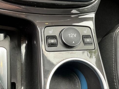 Used 2016 Ford Escape Titanium image 18