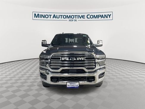 New 2026 RAM 2500 Laramie AWD/4WD image 3