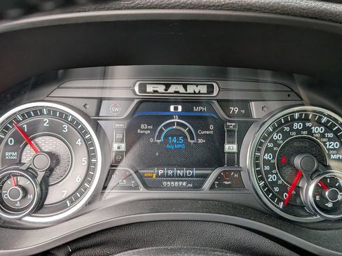 Used 2022 RAM 1500 Laramie AWD/4WD image 15
