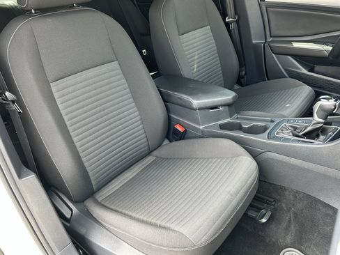 Used 2024 Volkswagen Jetta S FWD image 8