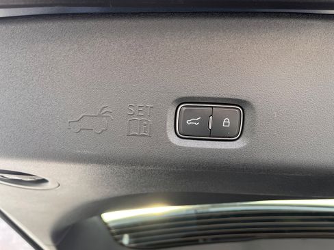 New 2025 Ford Expedition Tremor image 19