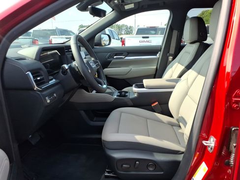 New 2026 GMC Terrain Elevation w/ Elevation Premium Package FWD image 18