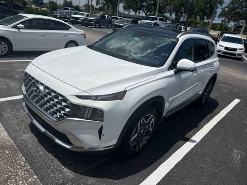 Used 2023 Hyundai Santa Fe Limited FWD image 2
