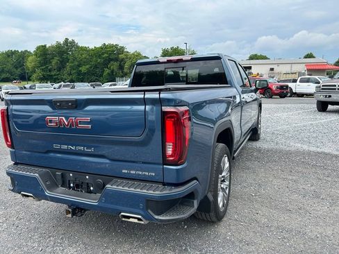 Used 2024 GMC Sierra 1500 Denali w/ Denali Reserve Package AWD/4WD image 10