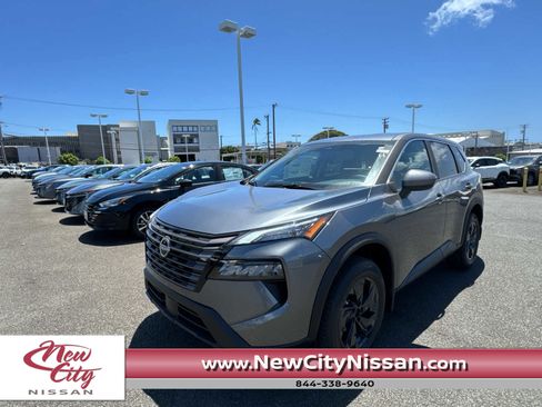 New 2026 Nissan Rogue SV FWD image 1