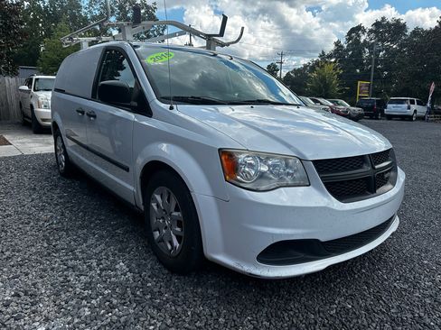 Used 2015 RAM C/V Tradesman w/ UConnect Hands-Free Group image 11