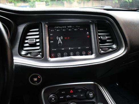 Used 2017 Dodge Challenger R/T Scat Pack image 28