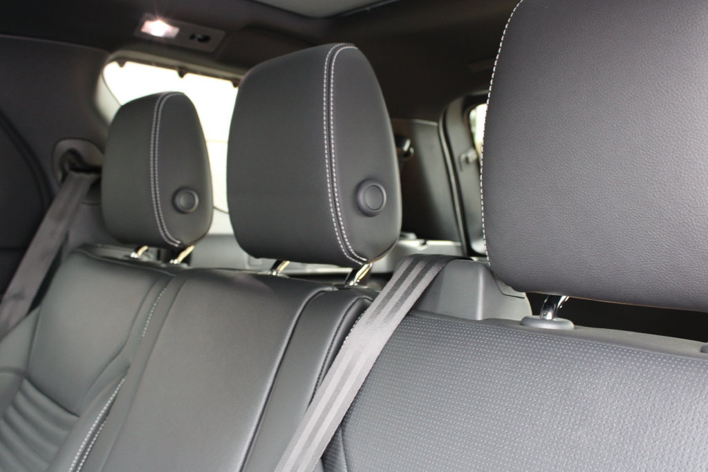 New 2026 Land Rover Discovery Dynamic SE AWD/4WD image 10