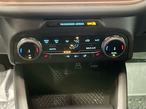 Used 2023 Ford Bronco Sport Outer Banks image 15