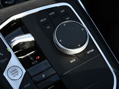 New 2026 BMW 330i Sedan w/ Premium Package image 16