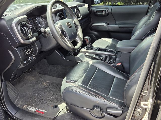 Used 2019 Toyota Tacoma TRD Pro AWD/4WD image 9