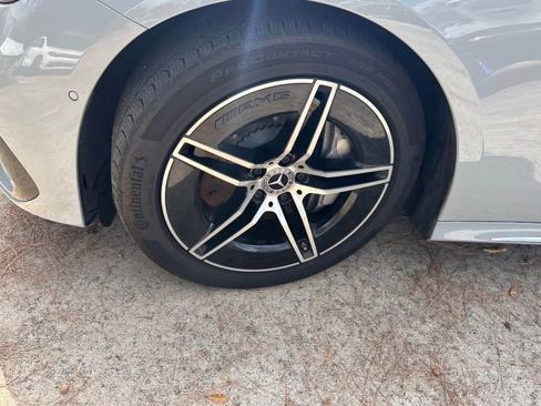 Used 2025 Mercedes-Benz E 450 4MATIC Sedan image 12